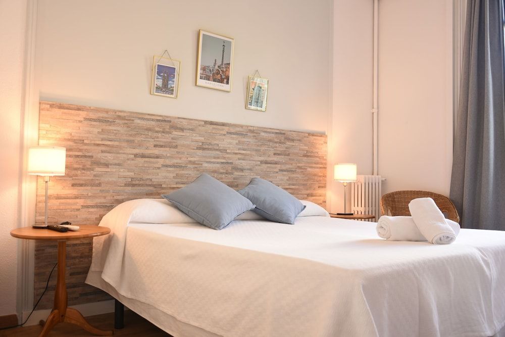 Ally's Bed&Breakfast, 2