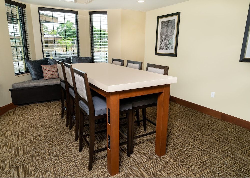 Staybridge Suites TEMECULA - WINE COUNTRY by IHG 2