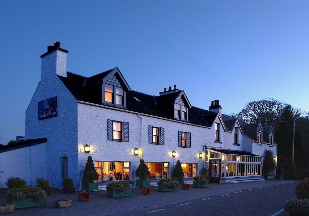 The Airds Hotel and Restaurant 1