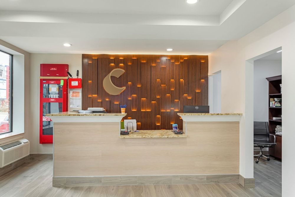 Comfort Inn Staten Island 2