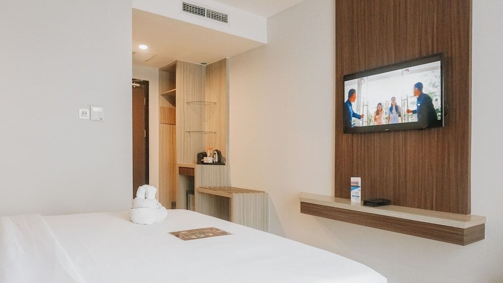 Ascent Premiere Hotel & Convention Pasuruan 2