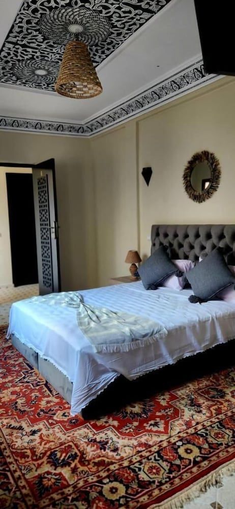 Riad Amazing 2