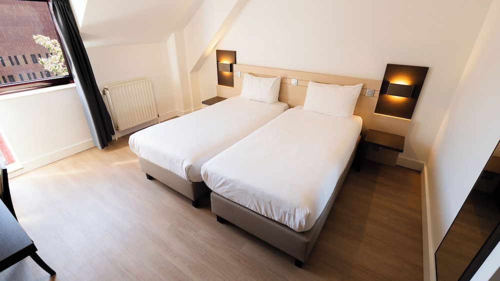 B&B HOTEL Mons Centre 1