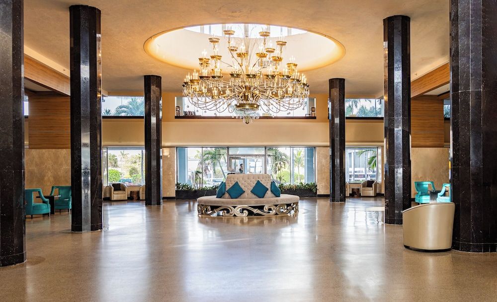 Sherry Frontenac Oceanfront 2