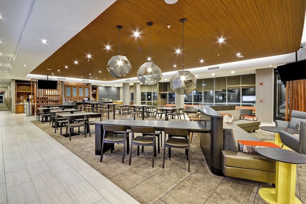 SpringHill Suites by Marriott Cincinnati Blue Ash 2