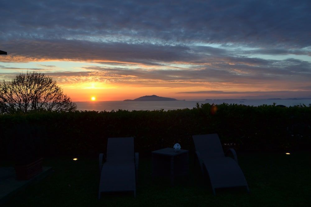 B&B The Sunset Camera Tripla 1