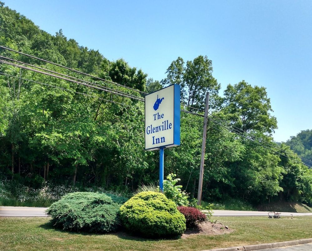 The Glenville Inn 1