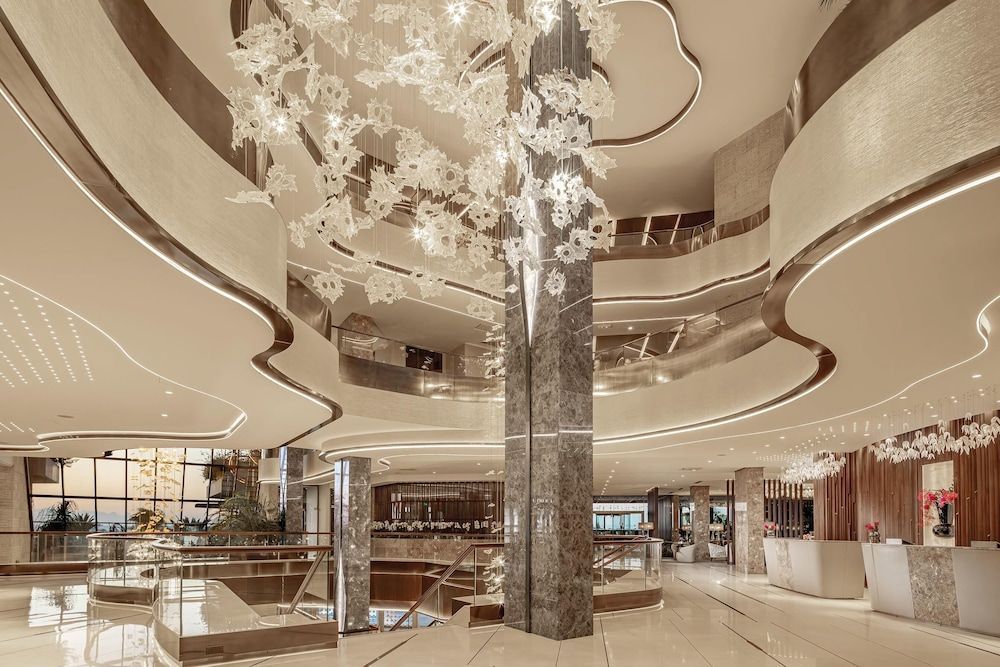 Four Seasons Hotel 2