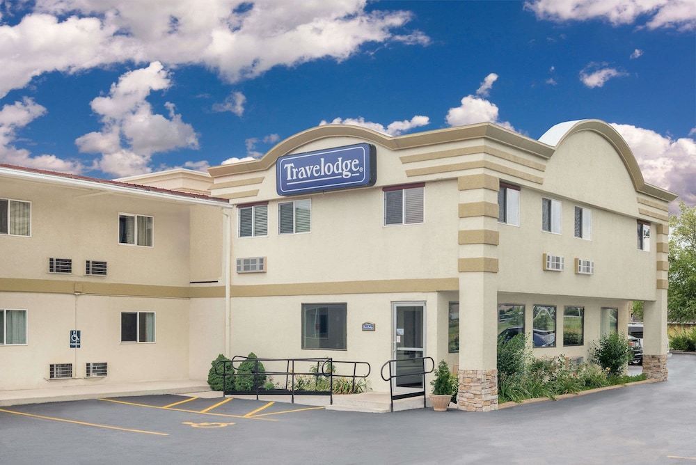 Travelodge by Wyndham Lima OH 1