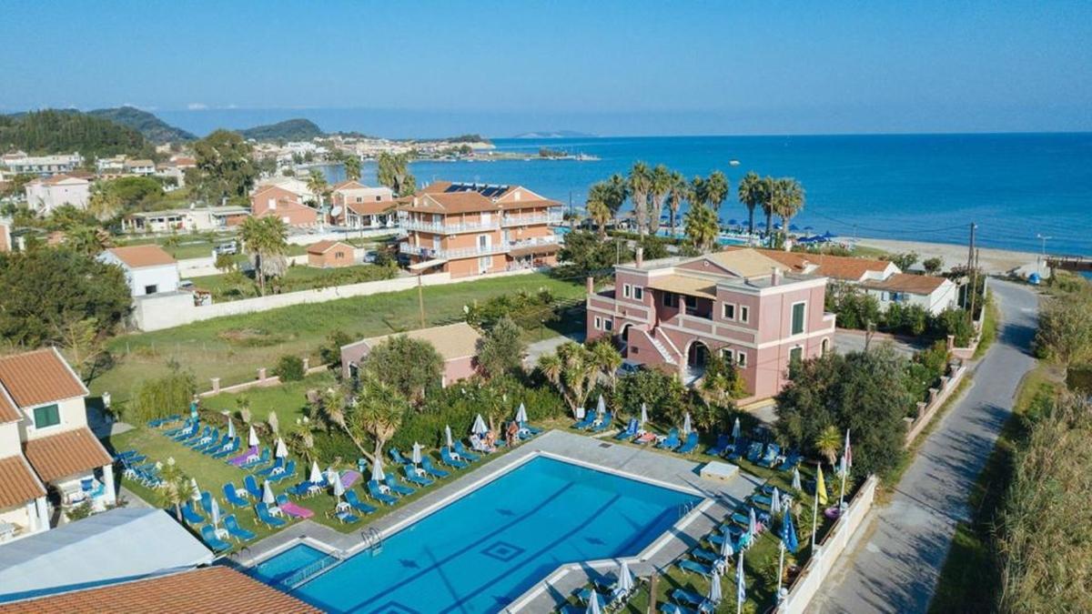 Monika Hotel Sidari 1