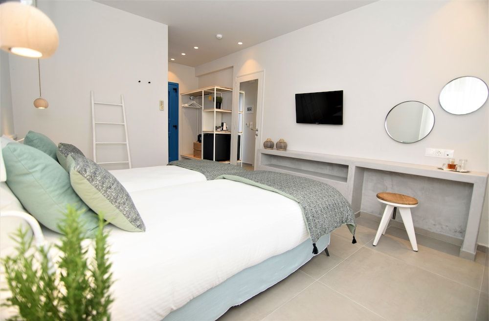 Vigla Hotel 1