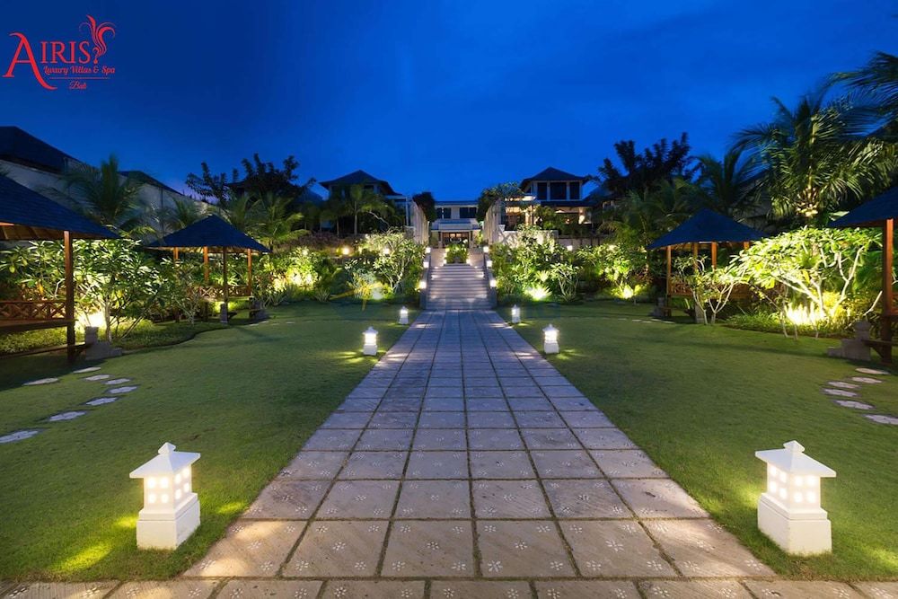 Airis Luxury Villas and Spa 1
