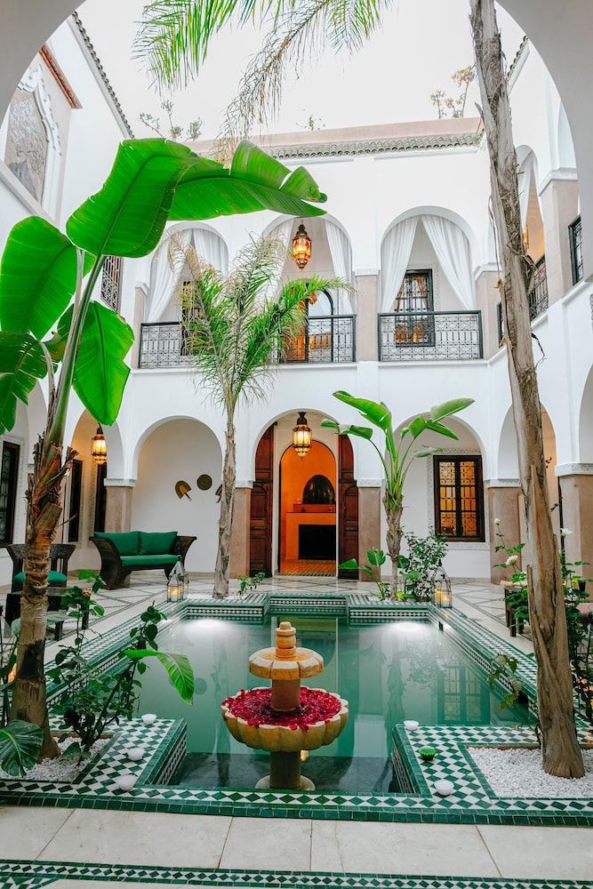 RIAD ELNOUJOUM 1
