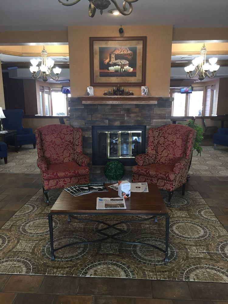 Quality Inn & Suites Albuquerque Midtown - University Area 2