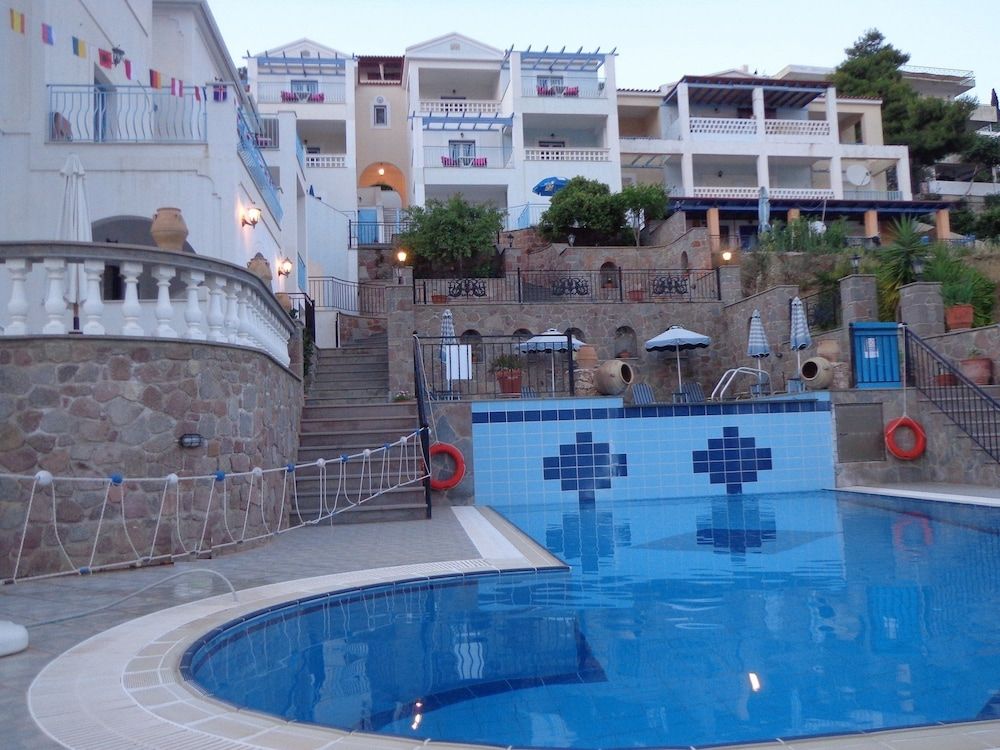 KTM Sunny Villas 1