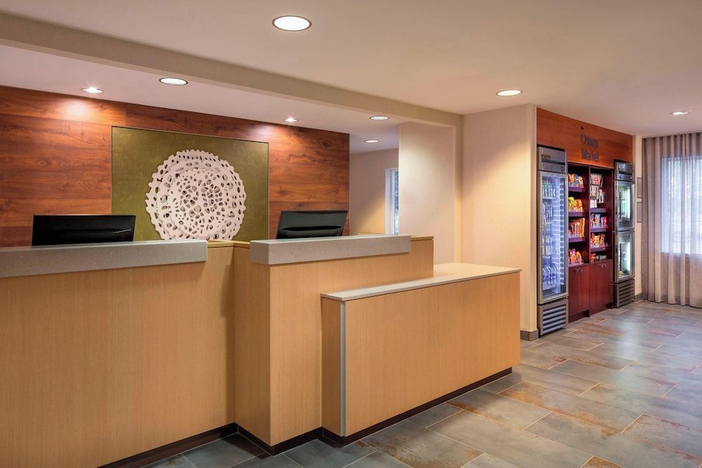 Fairfield Inn and Suites by Marriott Napa American Canyon 2