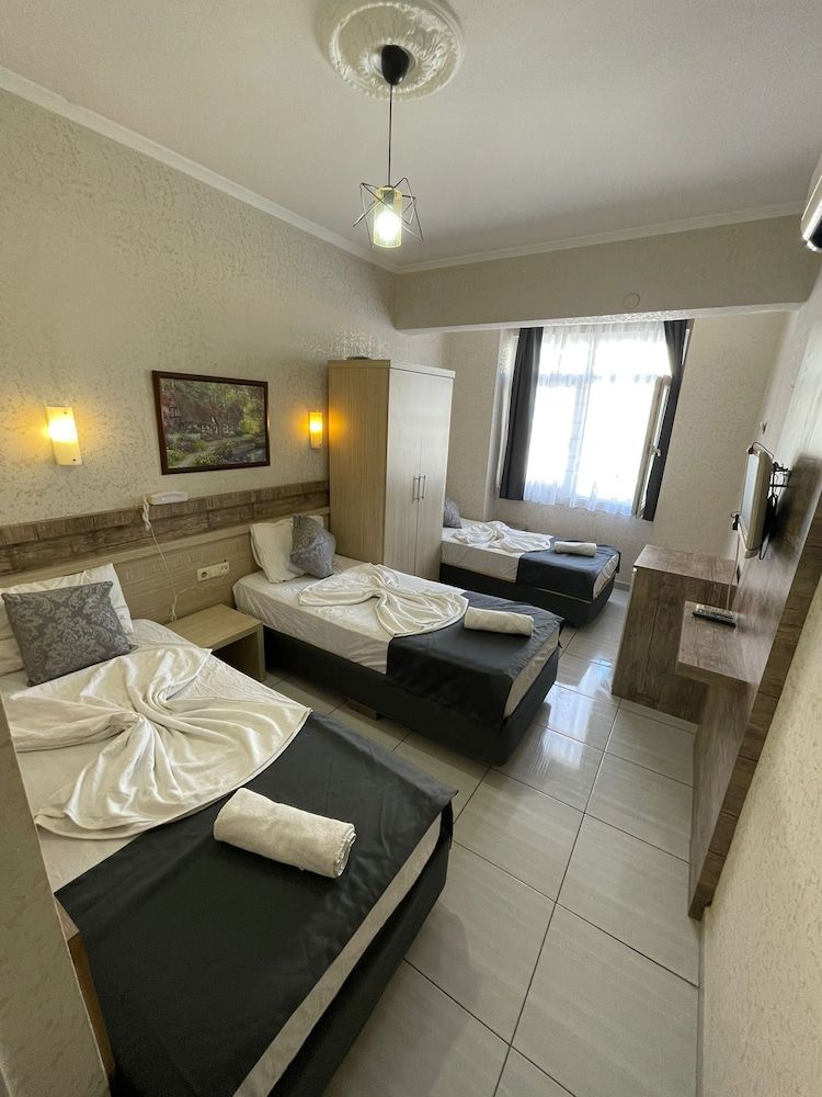 Denizhan Otel 1