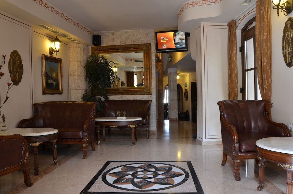 Boutique Hotel Boris Palace & Restaurant 2