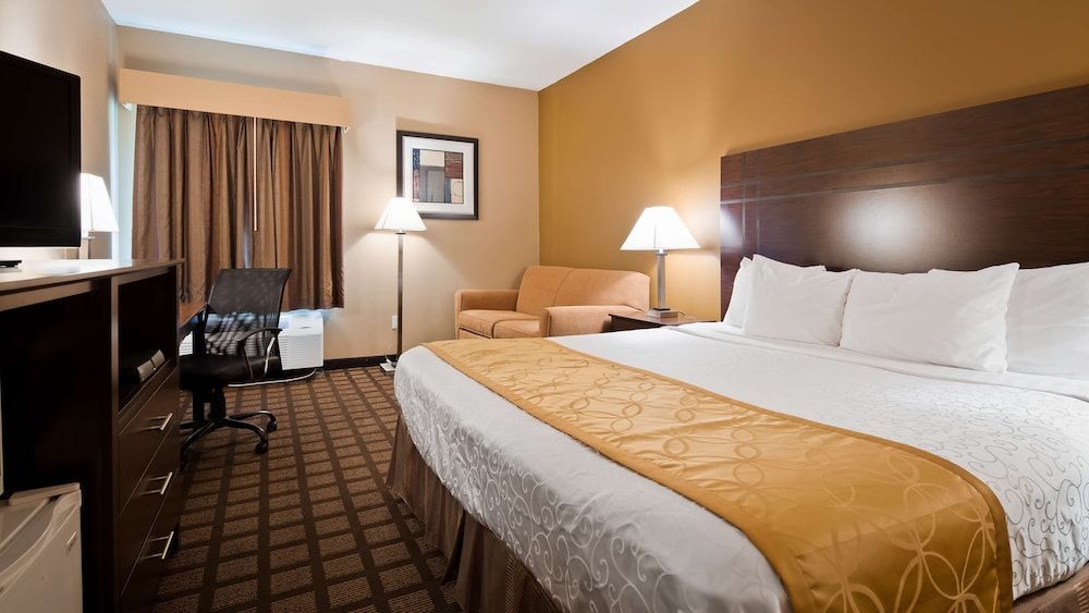 Best Western Plaza Hotel Saugatuck 1