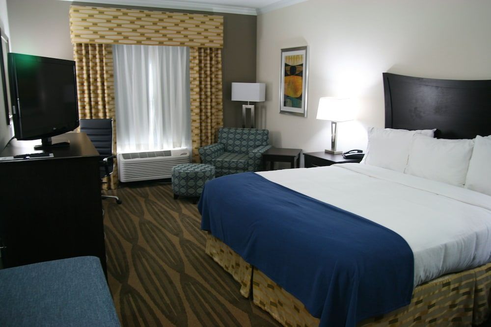 Holiday Inn Express & Suites CORPUS CHRISTI (NORTH) by IHG 1