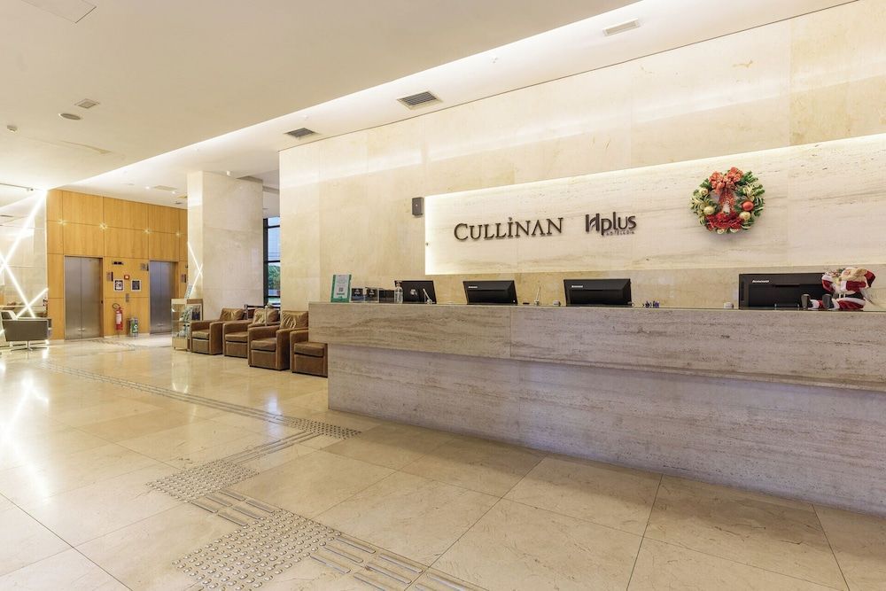 Cullinan Hplus Premium 2