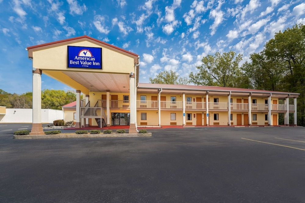 Americas Best Value Inn Montezuma 1