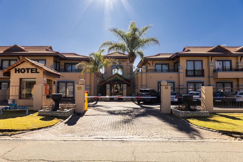 Premier Hotel Anta Boga 1