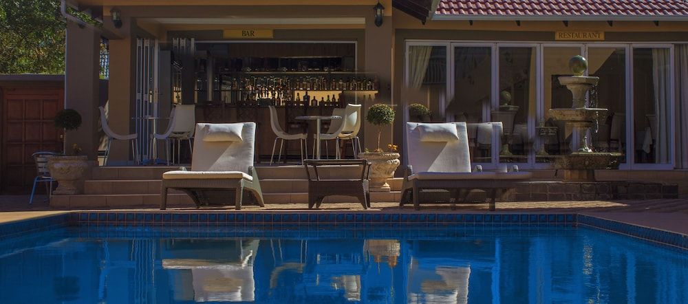 Lakeview Boutique Hotel & Conference Center 1