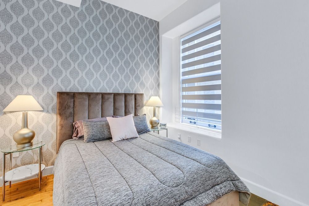 One Lux Stay HWH Downtown Los Angeles 2