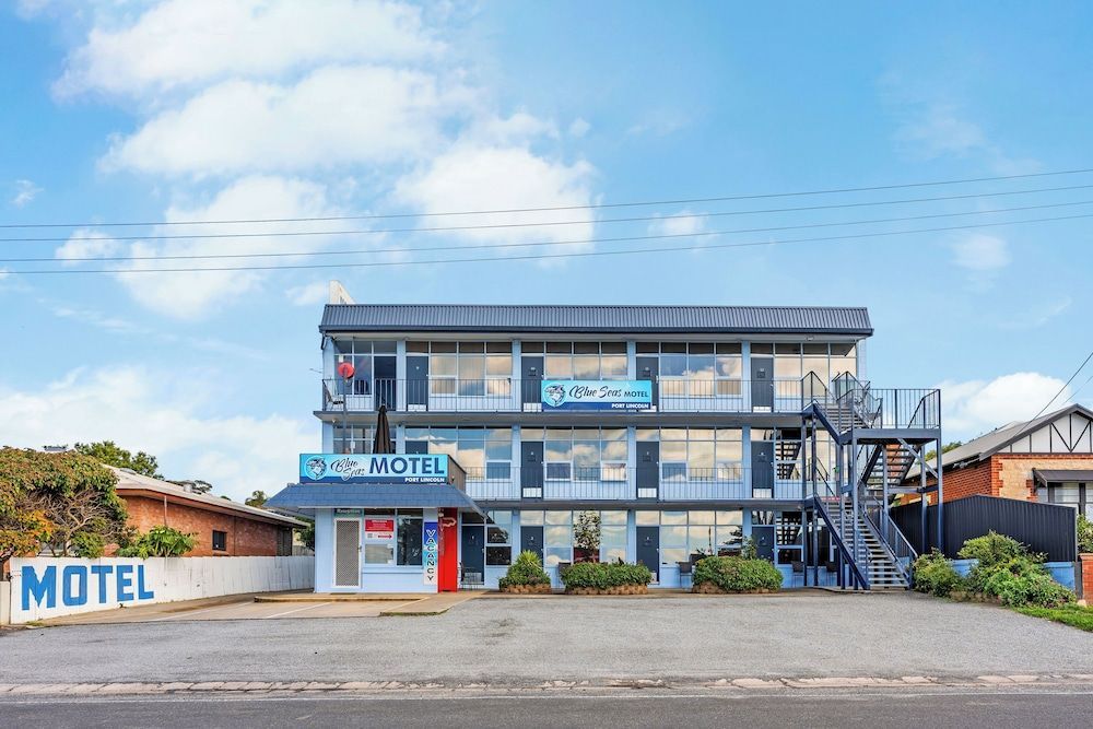Blue Seas Motel 1