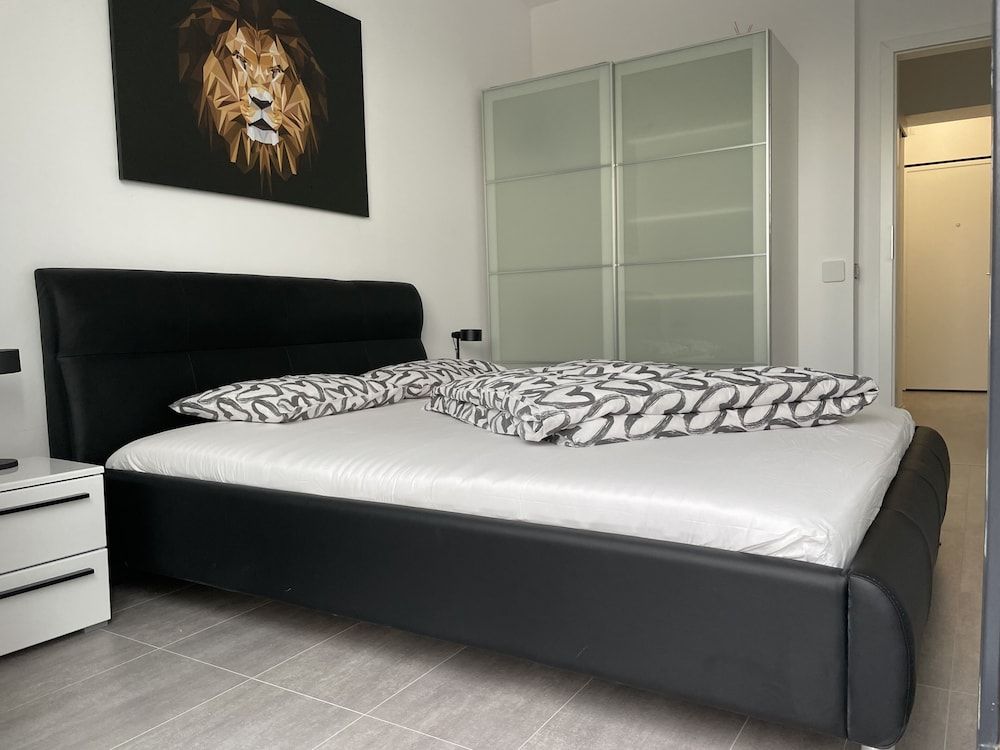 4 Room Penthouse Terrace W18+W19 2