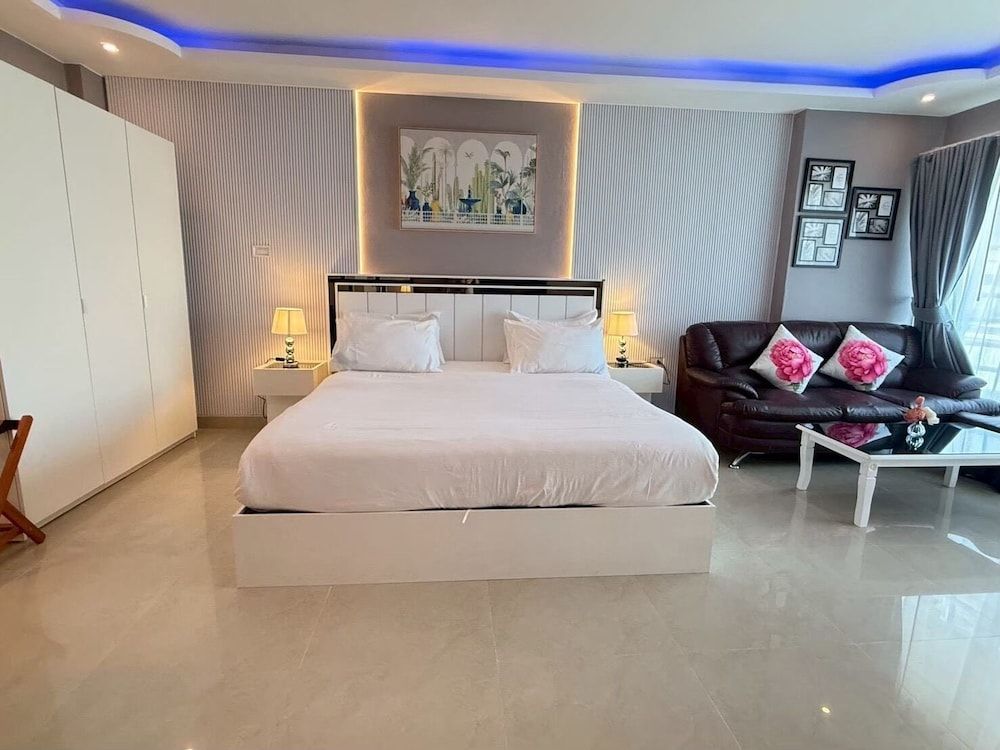 View Talay 6 Pattaya Beach Apartment by Honey 1