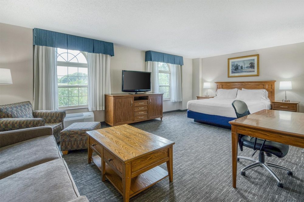SureStay Plus by Best Western Elizabethtown Lancaster 1
