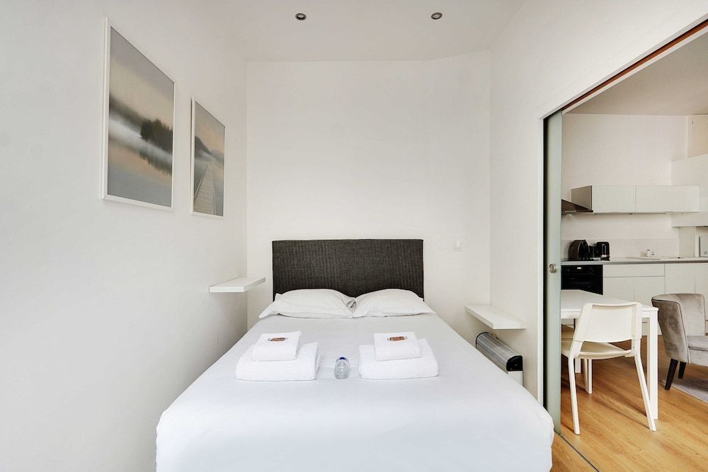 Bright Apartment -1br/4p- Near Chatelet Les Halles 2