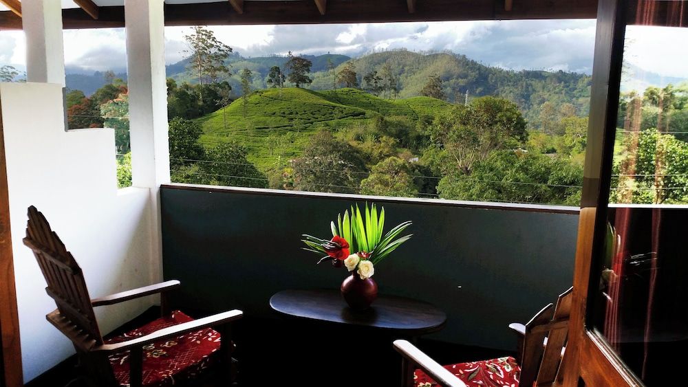 Lakshmis Hotel Ella 1