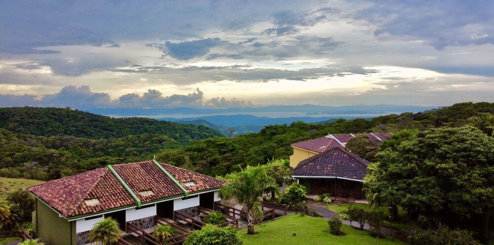 Hotel Montaña Monteverde 1