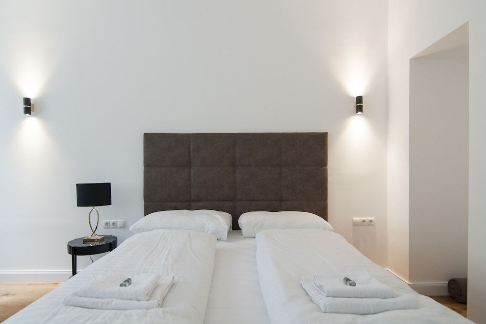 easy-flat Belvedere - Central Apartments with AC 2