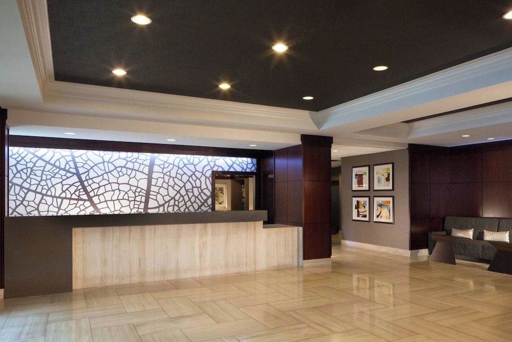 Dallas Marriott Suites Medical/Market Center 2
