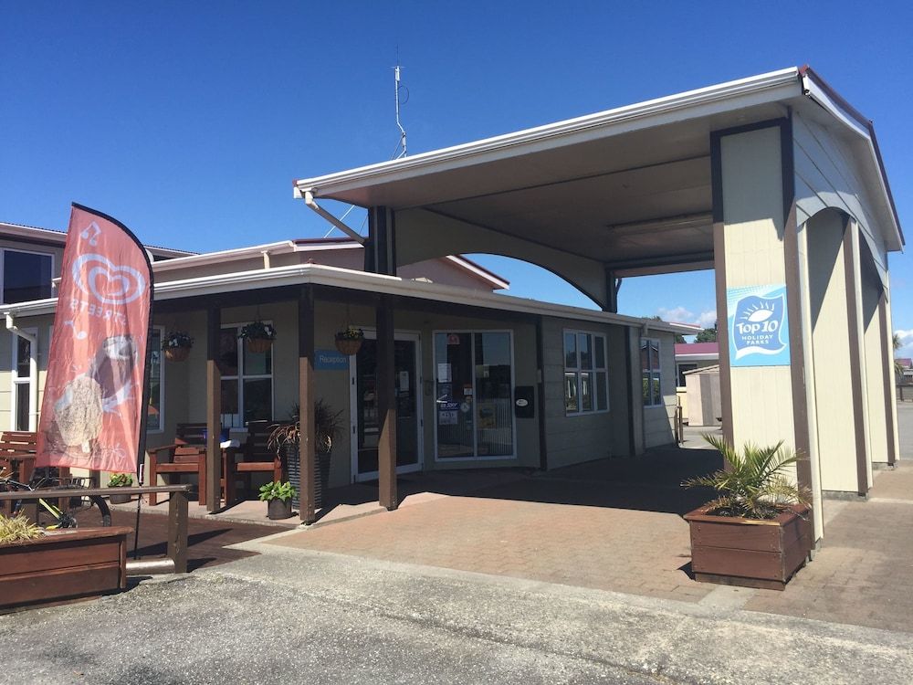 Greymouth Seaside TOP 10 Holiday Park 1