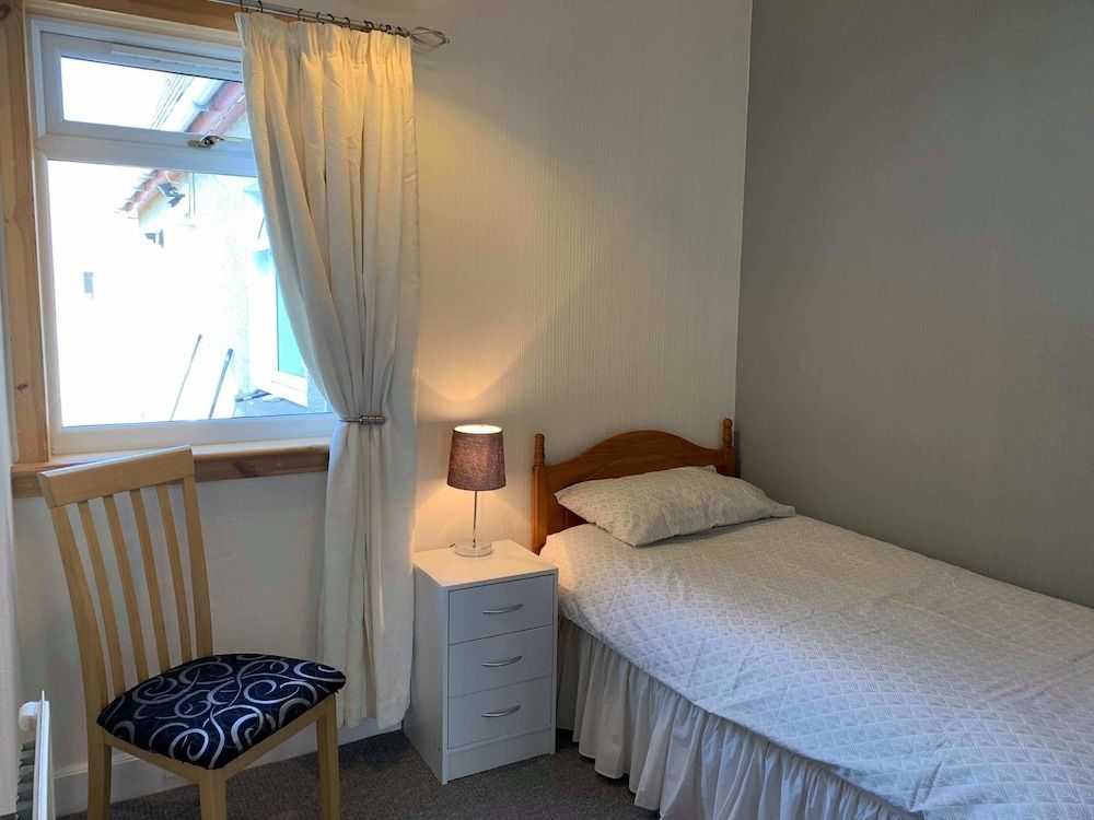 THE KEMPS Guest House 1
