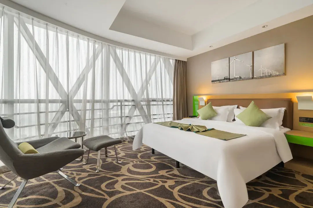 IBIS Styles NT WZ Intl Plz 1