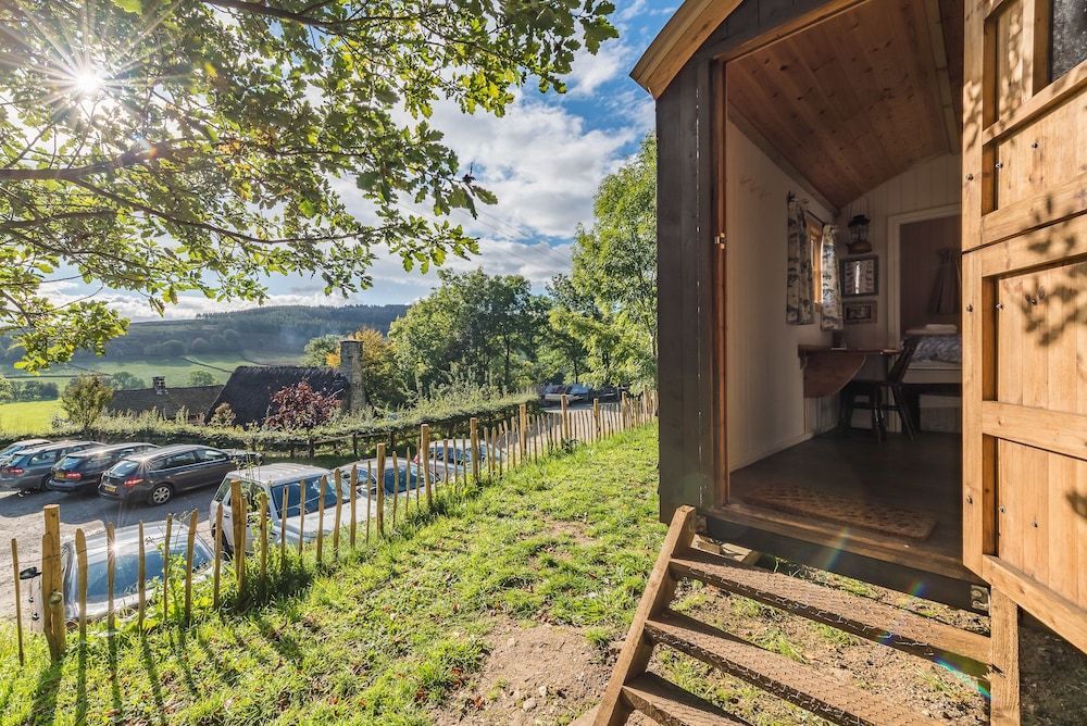 Craven Shepherd Huts 1