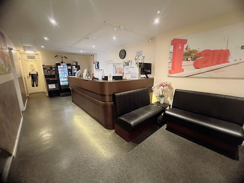 Orange Tulip Hotel Amsterdam - Hostel 1