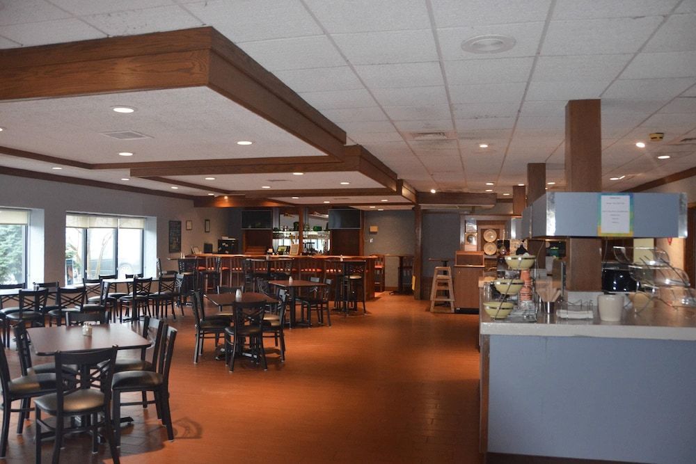 Quality Inn Perrysburg - Toledo South 1
