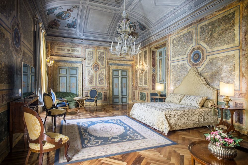 Residenza Ruspoli Bonaparte 1
