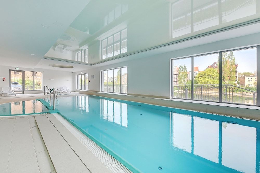 Apartments Waterlane Island Pool & Gym SPA 1