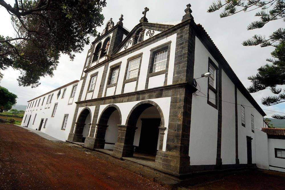 Azores Youth Hostels - Pico 1
