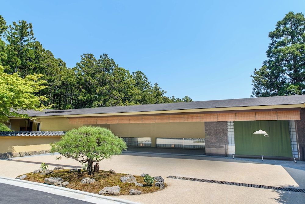 Hakone Suishoen 1
