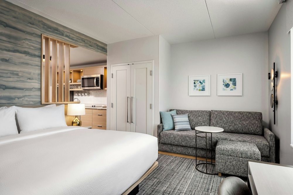 TownePlace Suites by Marriott Tecumseh Windsor 1