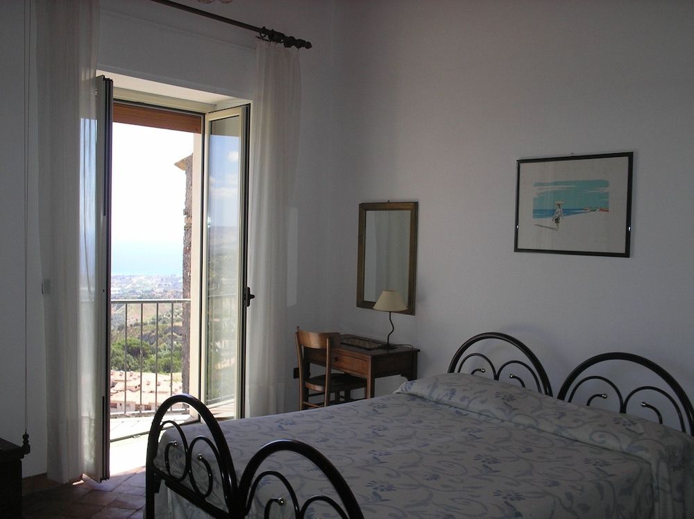 Casa Ferrari 2